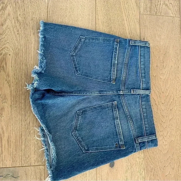 Madewell High-Rise Denim Shorts in Malden Wash Size 25 $69 - Picture 3 of 8
